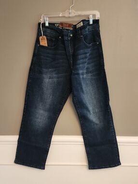 NWT Axel Brand Dark Blue Men’s Jeans